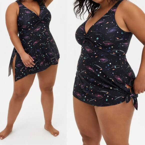 Torrid Celestial Galaxy Swim Dress 3X One Piece Swimsuit Asymmetrical UPF Cosmic - Picture 1 of 12
